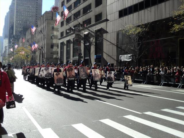 Parade-39